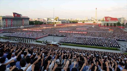 朝鮮の人々は、米国による核の恫喝がなくなることを求めている（写真は6.25米帝反対の日平壌市群衆大会、朝鮮中央通信＝朝鮮通信）