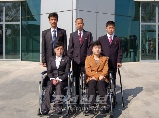 조선의 장애자체육인들