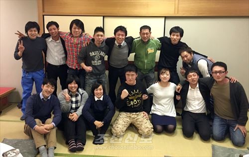 우호친선을 강화한 신년회 참가자들
