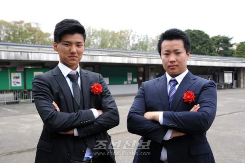 김조윤학생(오른쪽)과 김수륭학생