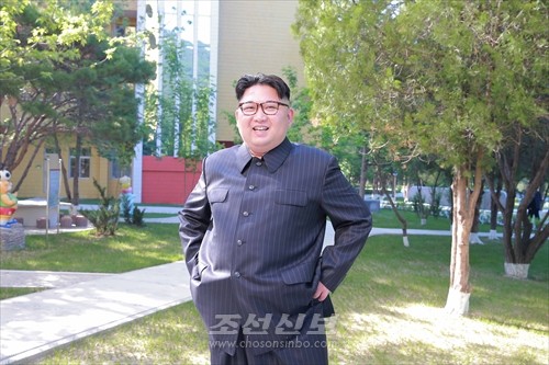 김정은원수님께서 새로 개건된 만경대소년단야영소를 현지지도하시였다.(조선중앙통신)